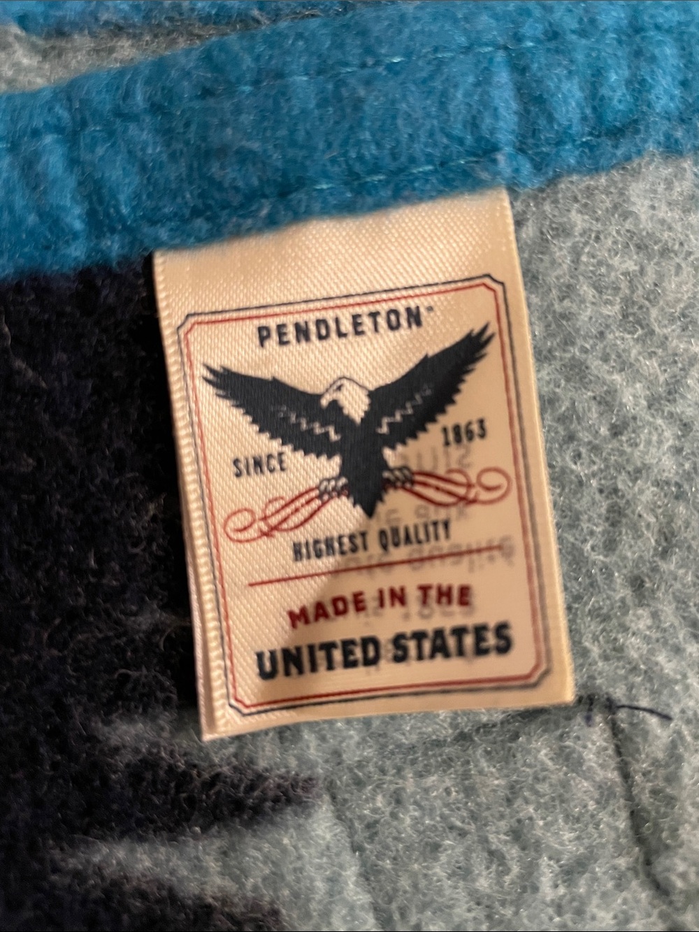 Soft Pendleton Saguaro Muchacho Baby Blanket (82% pure virgin wool, 18% cotton) - Picture 4 of 5